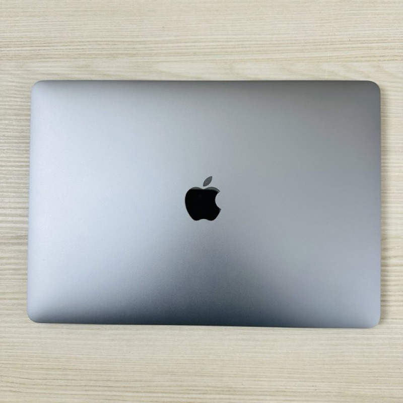 MacBook Pro 13 2020 Space  i5 1.4ghz 8/512
